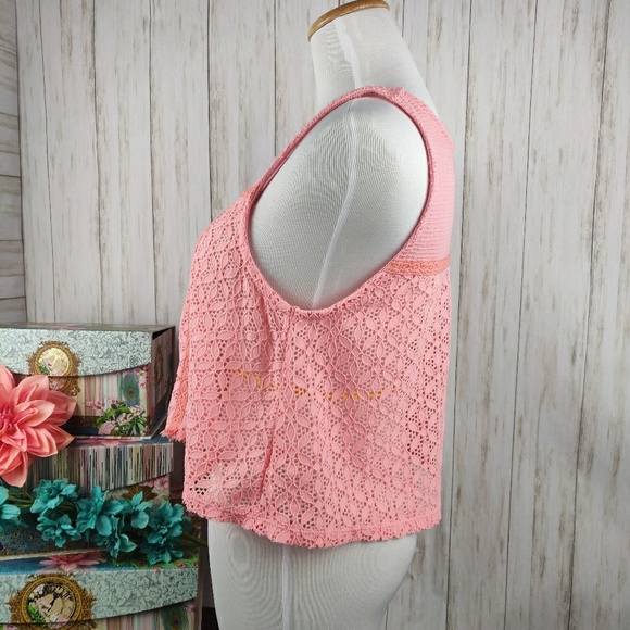 Free People pink cropped crochet lace tank top a46 - Picture 2 of 8